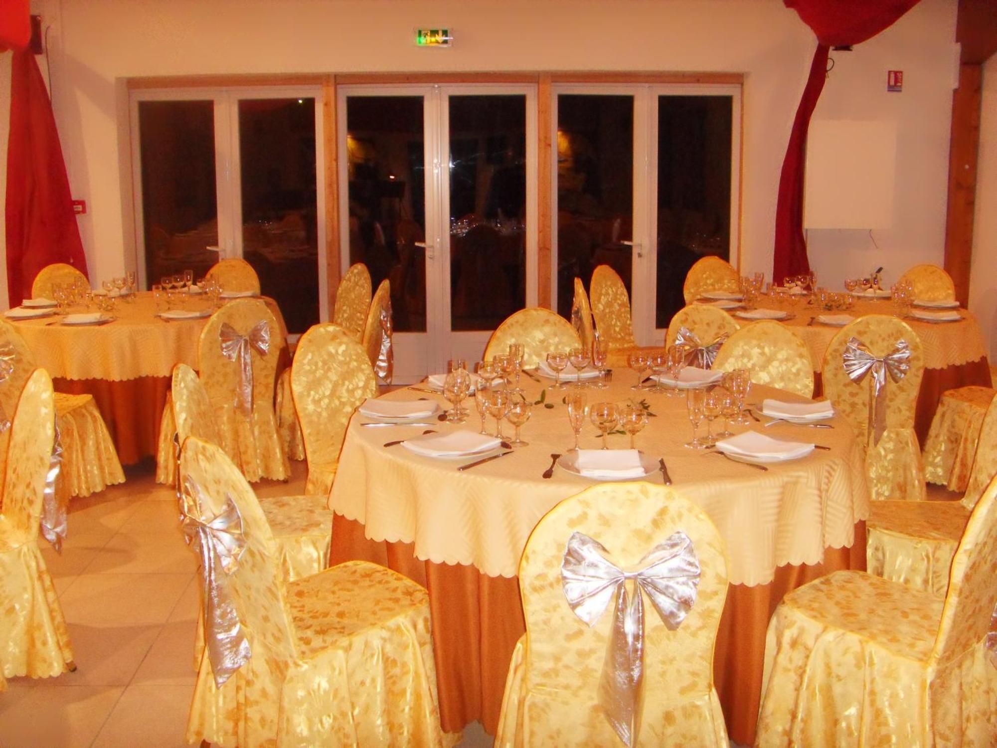 Hotel Eco Logis Espace Bellevue Séméac Dış mekan fotoğraf