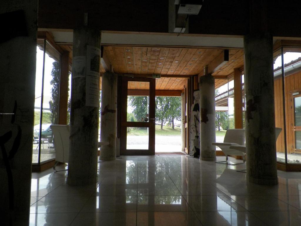 Hotel Eco Logis Espace Bellevue Séméac Dış mekan fotoğraf