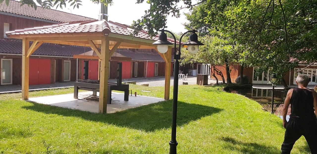Hotel Eco Logis Espace Bellevue Séméac Dış mekan fotoğraf