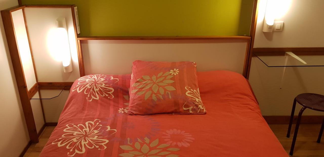 Hotel Eco Logis Espace Bellevue Séméac Dış mekan fotoğraf