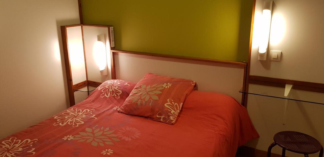 Hotel Eco Logis Espace Bellevue Séméac Dış mekan fotoğraf
